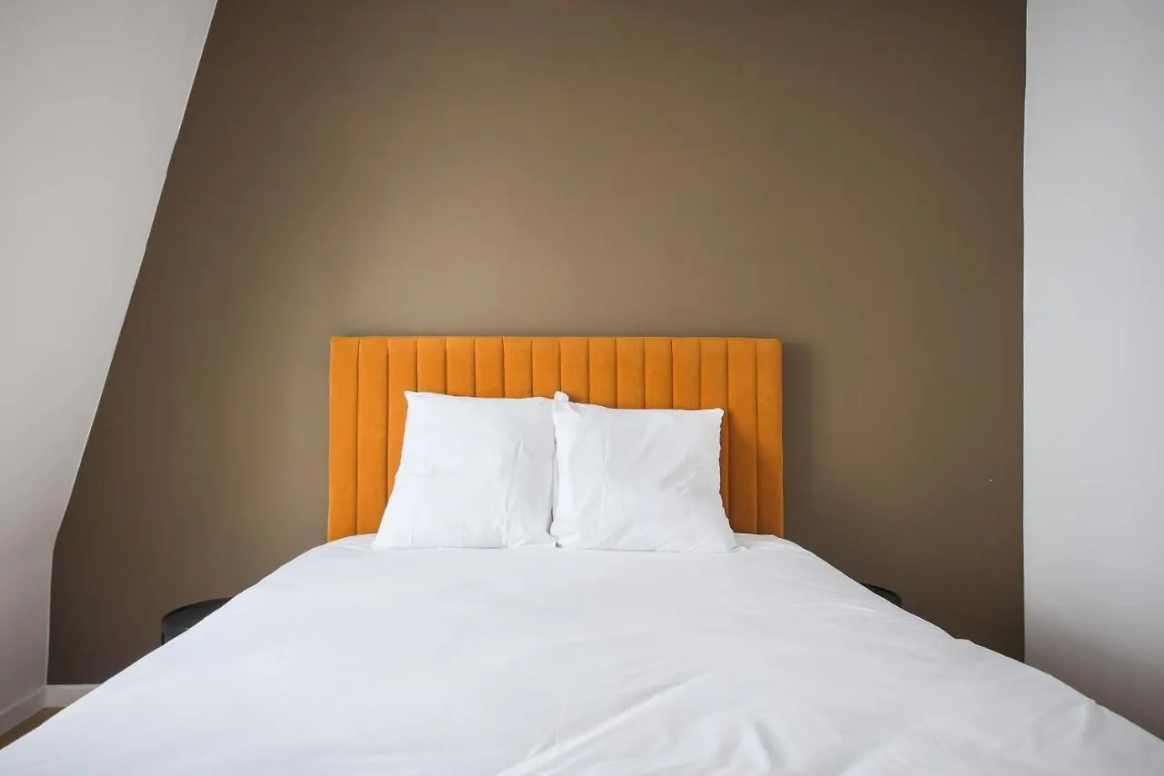 4#Duplex 2 Pers#Paris 15#Commerce#Ac location