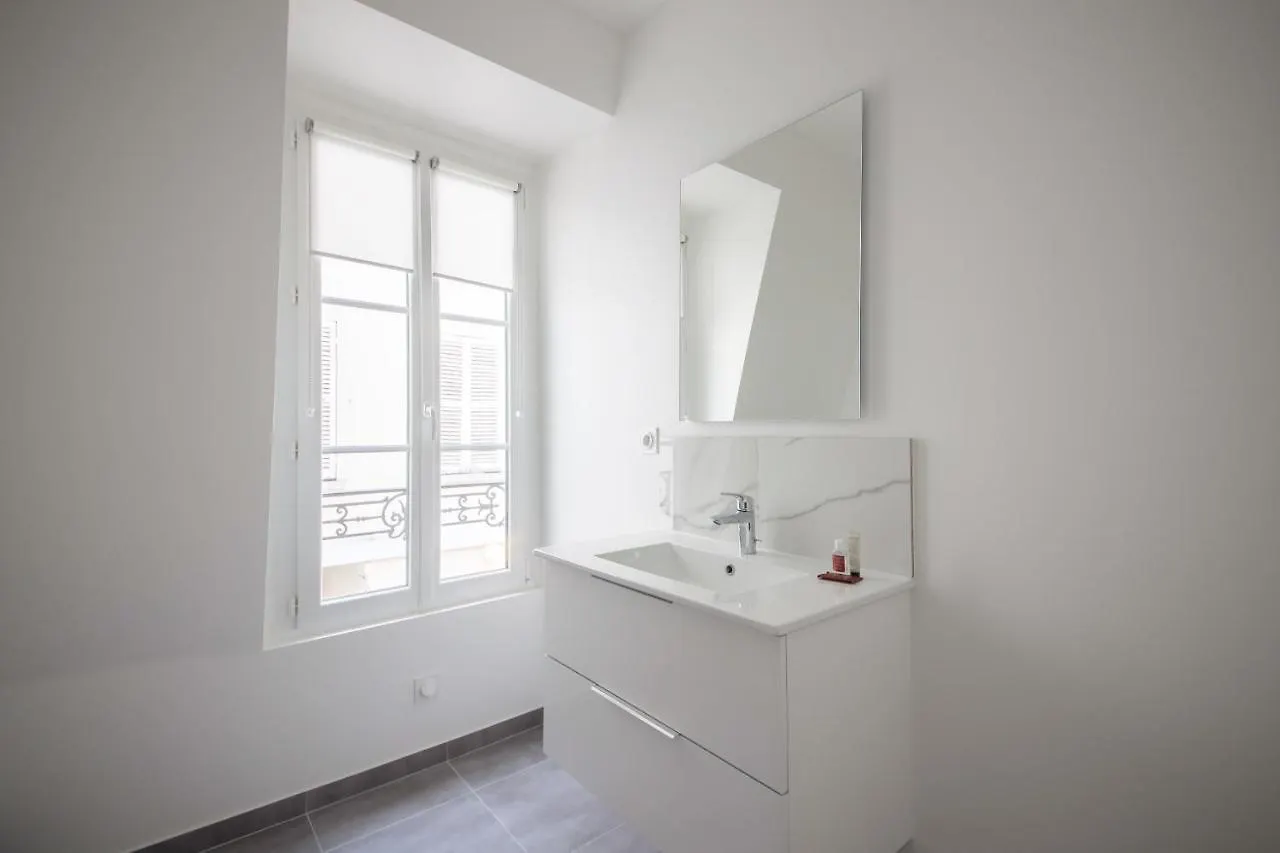 4#Duplex 2 Pers#Paris 15#Commerce#Ac Apartment Paris